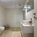 Modern Omnia With Pool And Grill In Pula فيلة