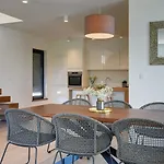 Modern Omnia With Pool And Grill In Pula Villa *