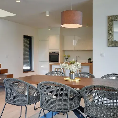 Modern Omnia With Pool And Grill In Pula 빌라 *